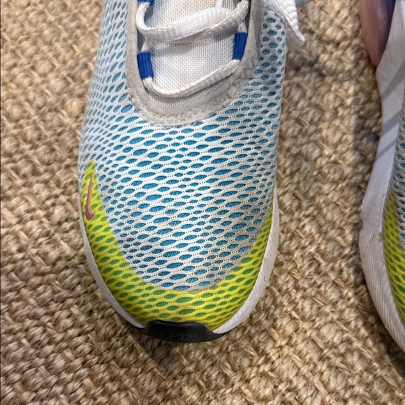 Nike Air Max270 Little Kids Sneakers in Blue, Yellow, and Pink - Picture 4 of 9
